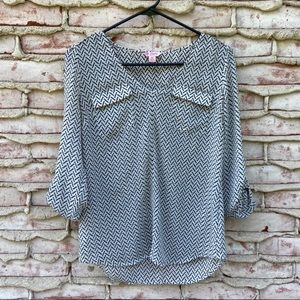 Candie’s Geometric Blouse